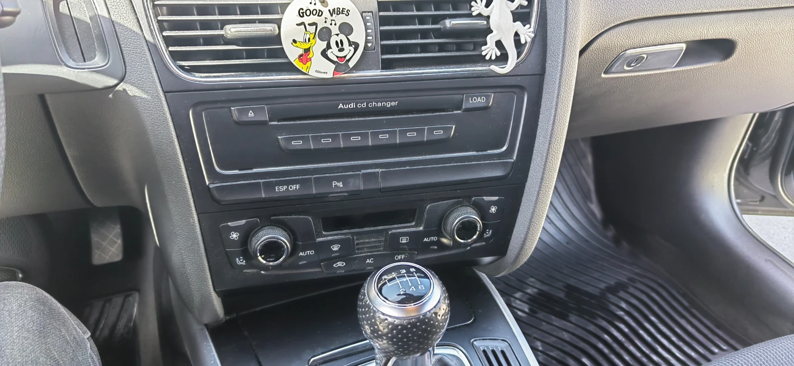 Audi A4 Avant S line, снимка 9 - Автомобили и джипове - 54235188