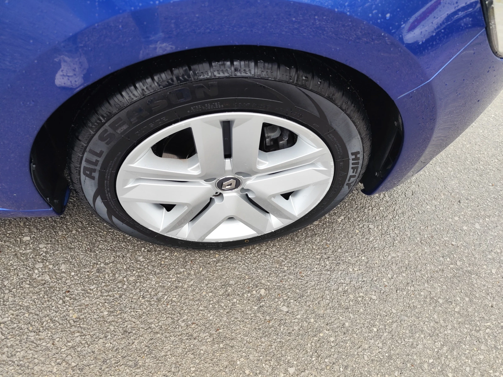 Renault Clio 1.6HYBRID* E-TECH* LED* KAMERA* EURO6D* LANE ASSIS | Mobile.bg � ����������� 16