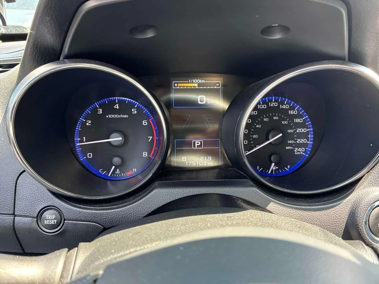 Subaru Legacy * 4dr Sdn CVT 2.5i w/Sport Technology* АВТОКРЕДИТ*, снимка 8 - Автомобили и джипове - 54797647