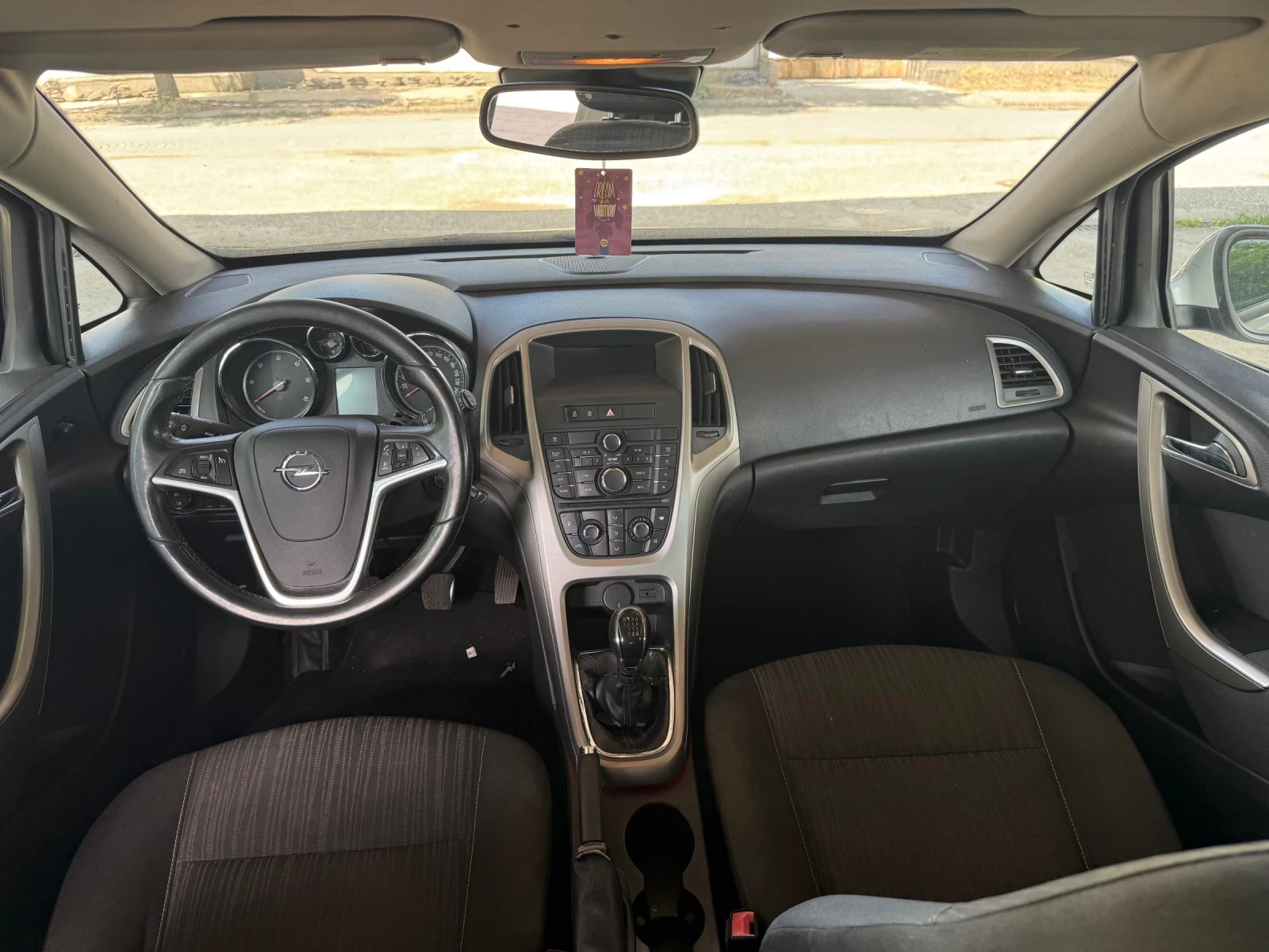 Opel Astra, снимка 10 - Автомобили и джипове - 54895618