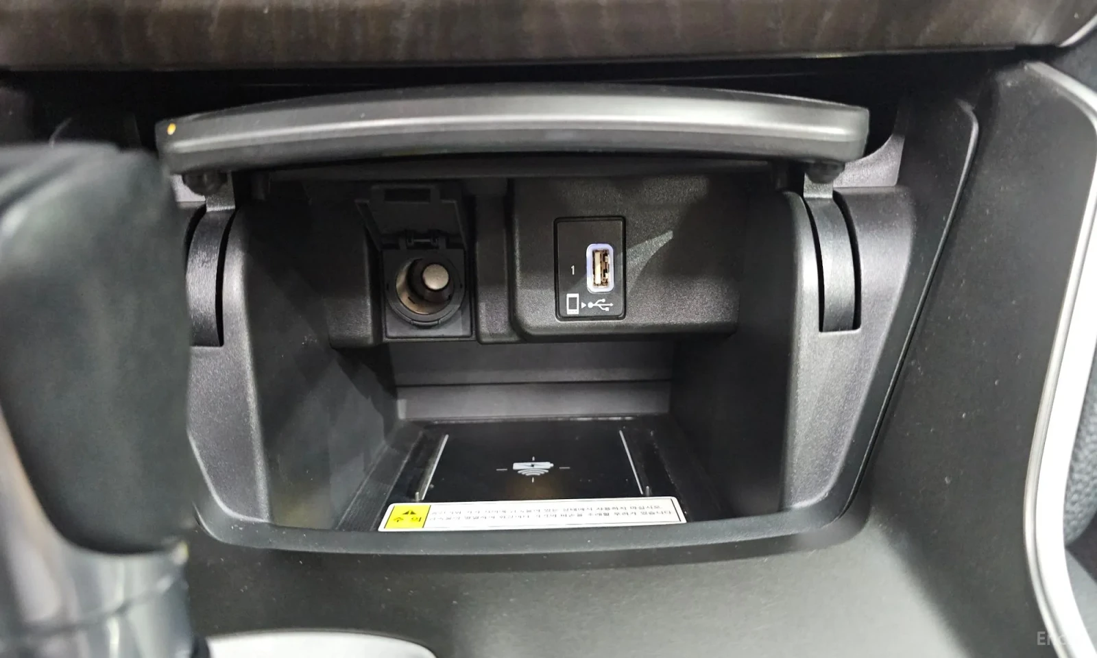 Honda Accord 1.5 Turbo, снимка 13 - Автомобили и джипове - 55048756