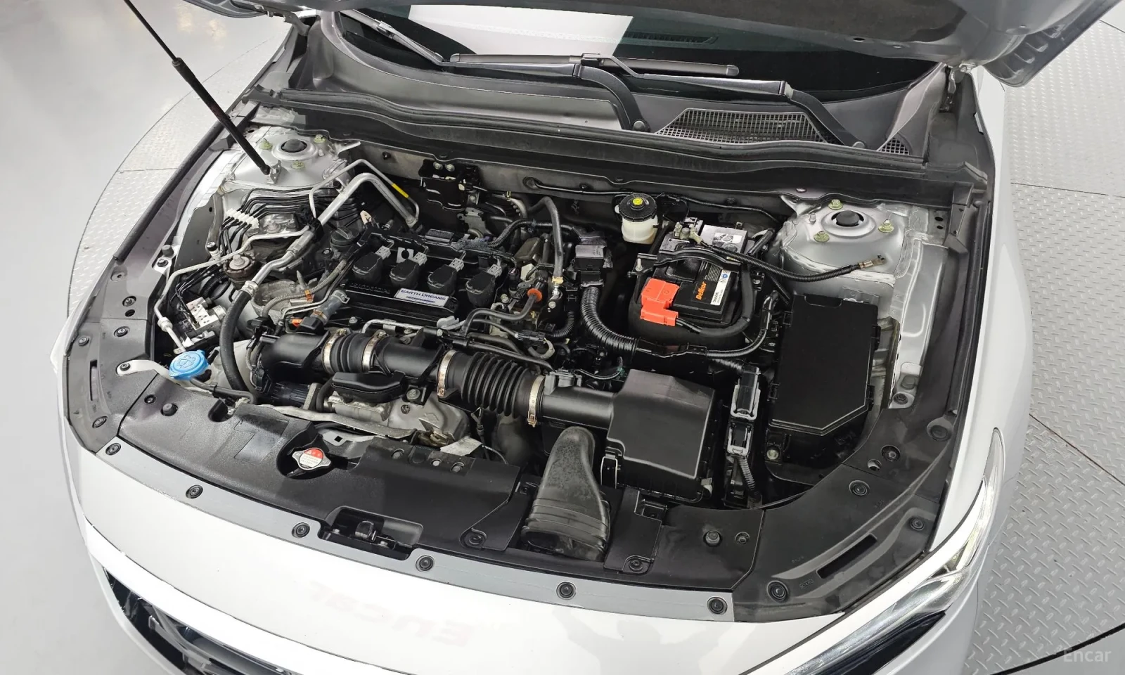 Honda Accord 1.5 Turbo, снимка 6 - Автомобили и джипове - 55048756