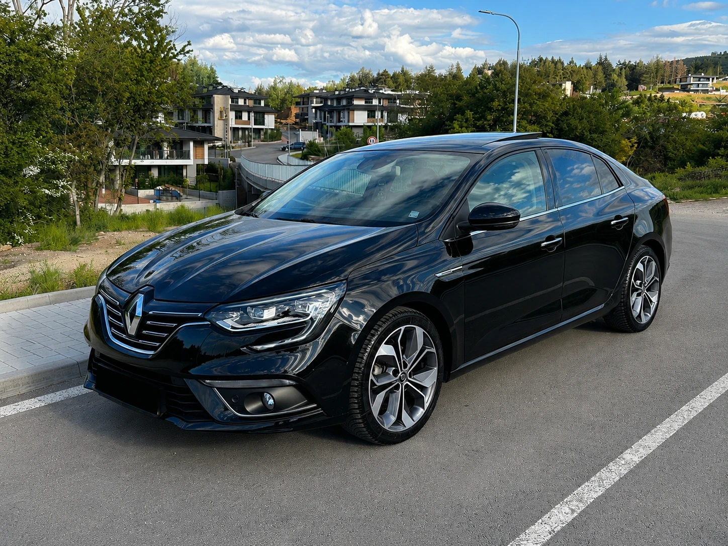 Renault Megane 1.5DIESEL / INTENSE, снимка 2 - Автомобили и джипове - 55885059