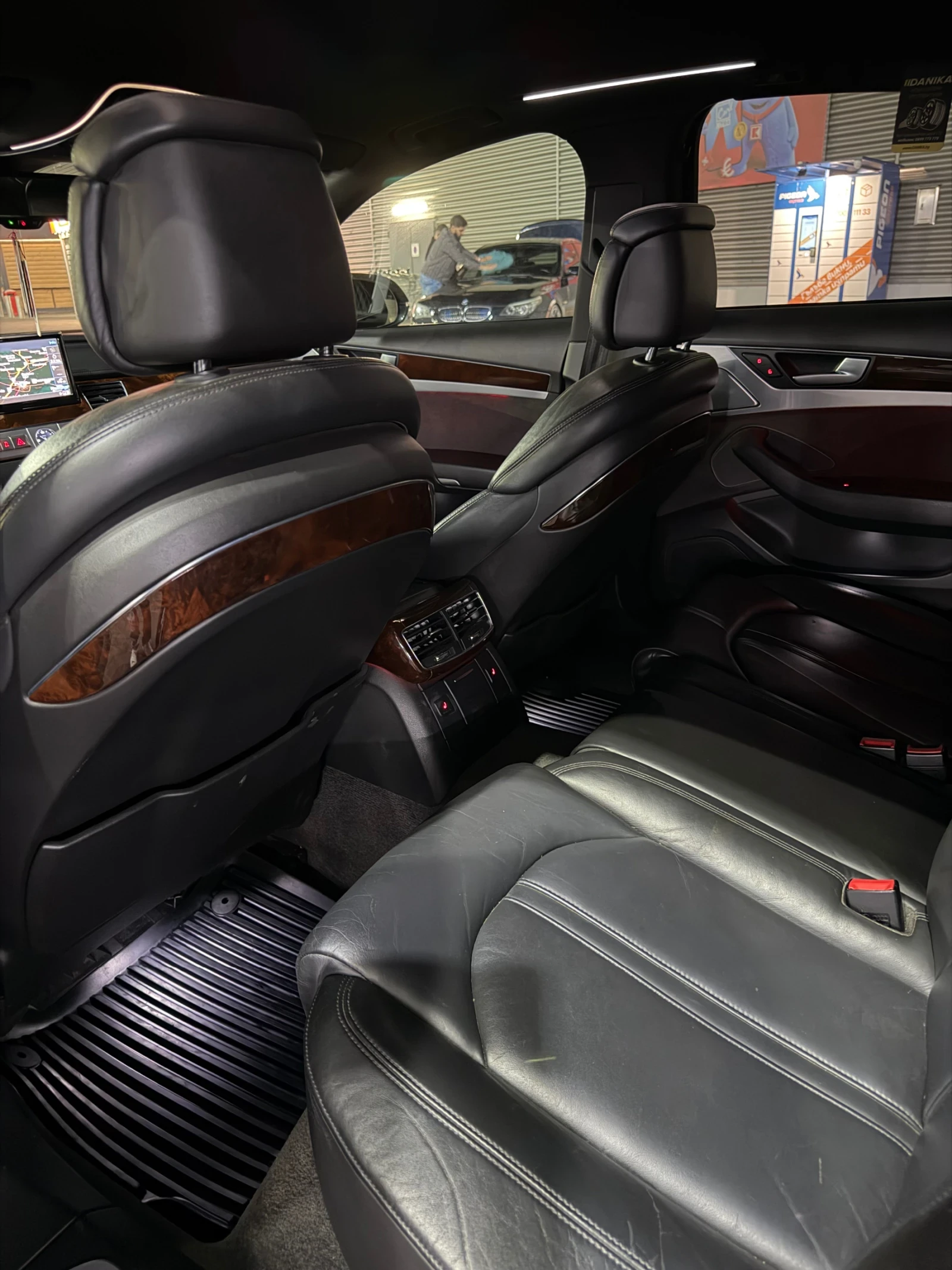 Audi A8, снимка 10 - Автомобили и джипове - 56207775