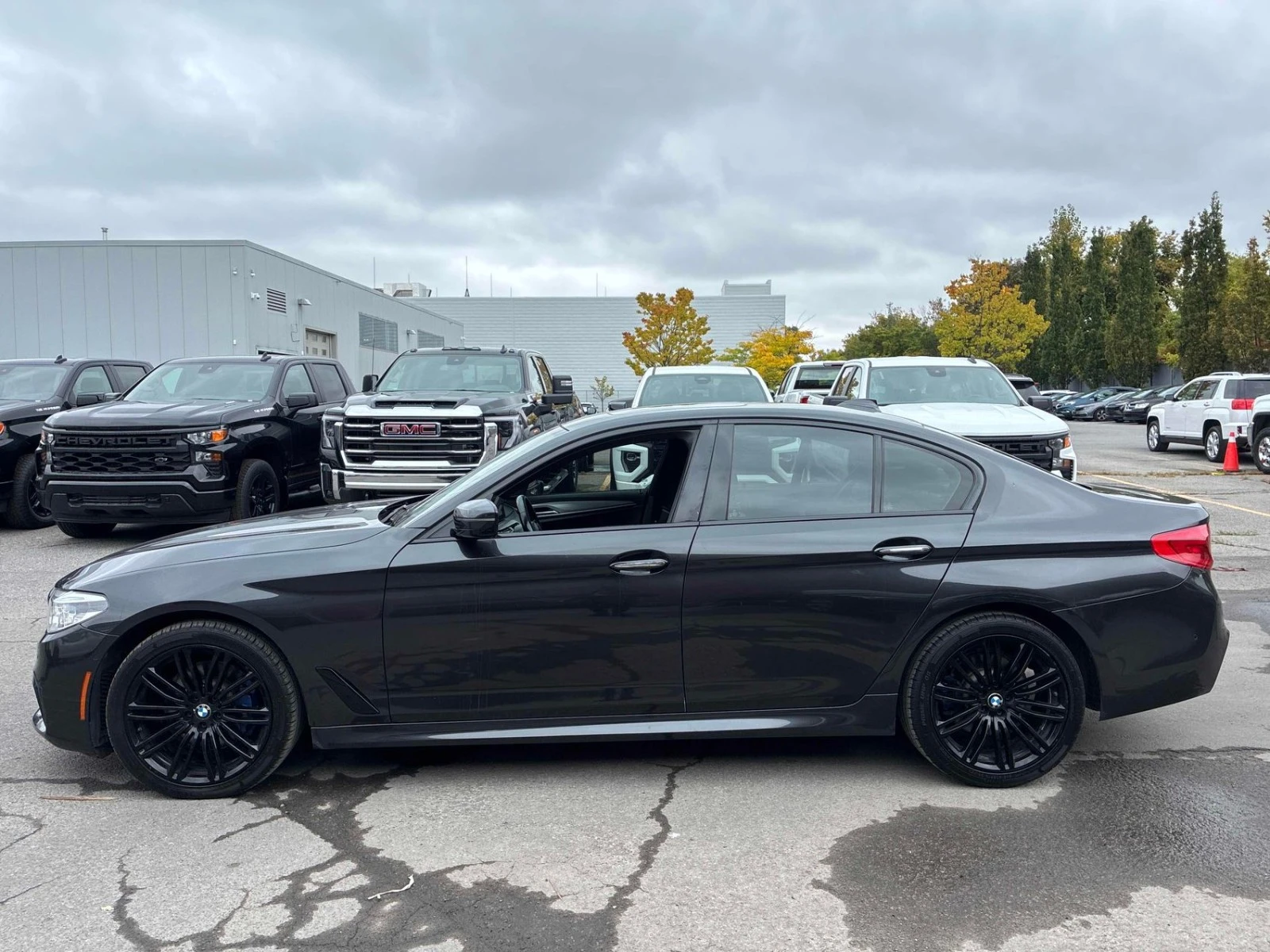 BMW 530 | xDrive | M Sport | ���� �� �������� & ���������� | Mobile.bg � ����������� 3