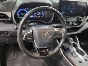 Toyota Highlander HYBRID LIMITED| ОБДУХВАНЕ| ПАНО| HUD| 7 МЕСТА| , снимка 11