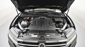 VW Touareg 3.0 TDI* ЕЛ. БАГАЖНИК* BLIND SPOT* ЛЮК* КРАЙНА ЦЕН, снимка 6