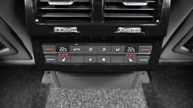 VW Touareg 3.0 TDI* ЕЛ. БАГАЖНИК* BLIND SPOT* ЛЮК* КРАЙНА ЦЕН, снимка 16
