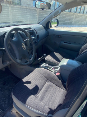Toyota Hilux Климатик, 4х4, снимка 5 - Автомобили и джипове - 45950248