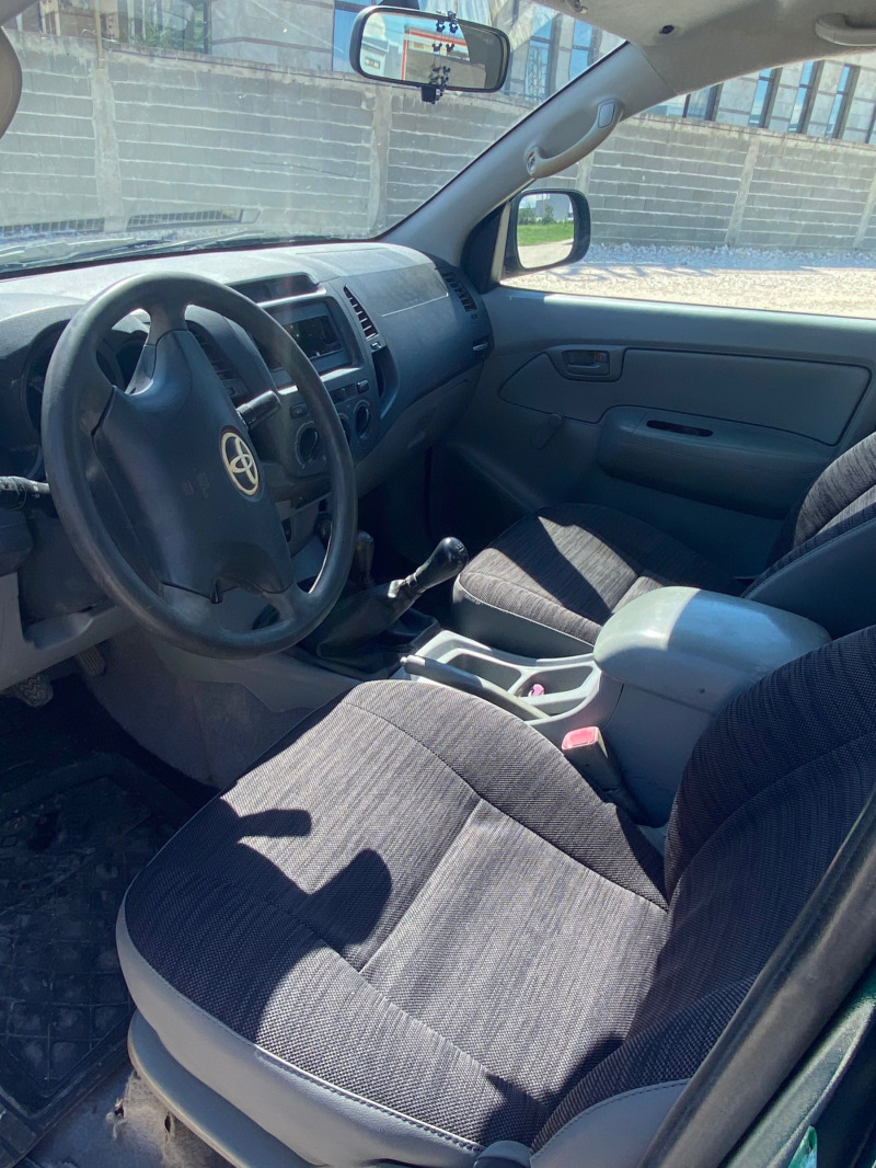 Toyota Hilux Лява дирекция Климатик, 4х4, снимка 5 - Автомобили и джипове - 45950248