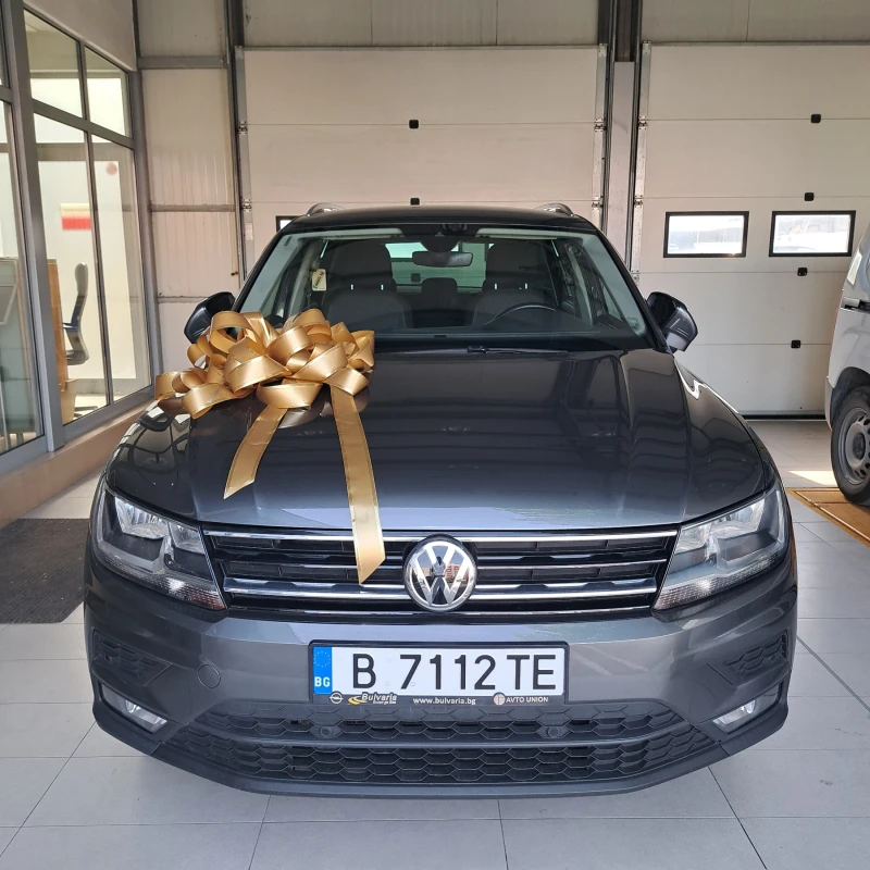 VW Tiguan, снимка 11 - Автомобили и джипове - 48949182