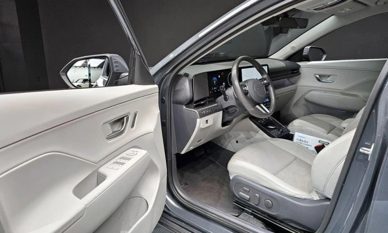 Hyundai Kona Gasoline 2.0 2WD Inspiration, снимка 11 - Автомобили и джипове - 52113378