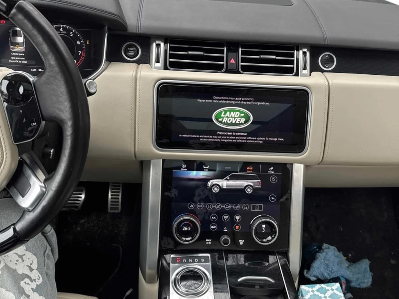 Land Rover Range rover * Autobiography * CARFAX * БЕЗ ПЪРВОНАЧАЛНА ВНОСКА, снимка 9 - Автомобили и джипове - 52974895