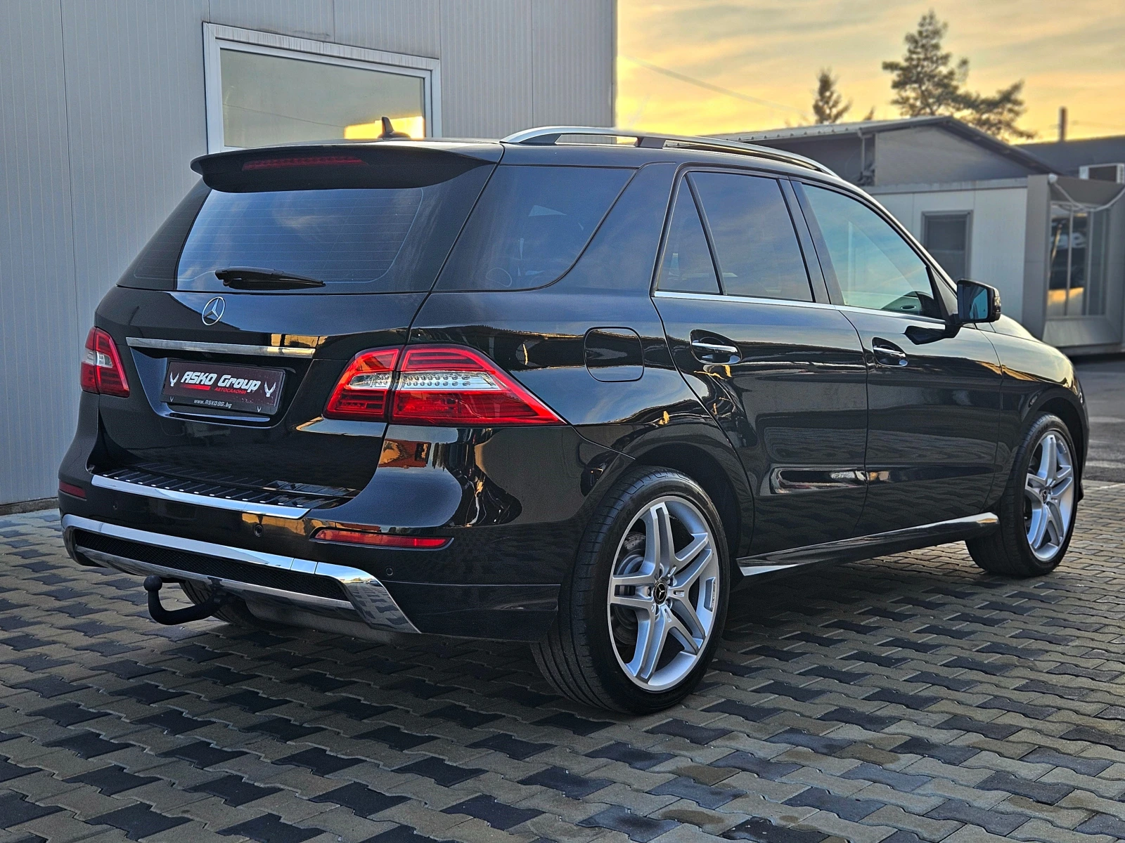 Mercedes-Benz ML 350 AMG/GERMANY/PANO/DISTR/CAMERA/ПОДГРЕВ/AIR/AMBI/LIZ - изображение 6