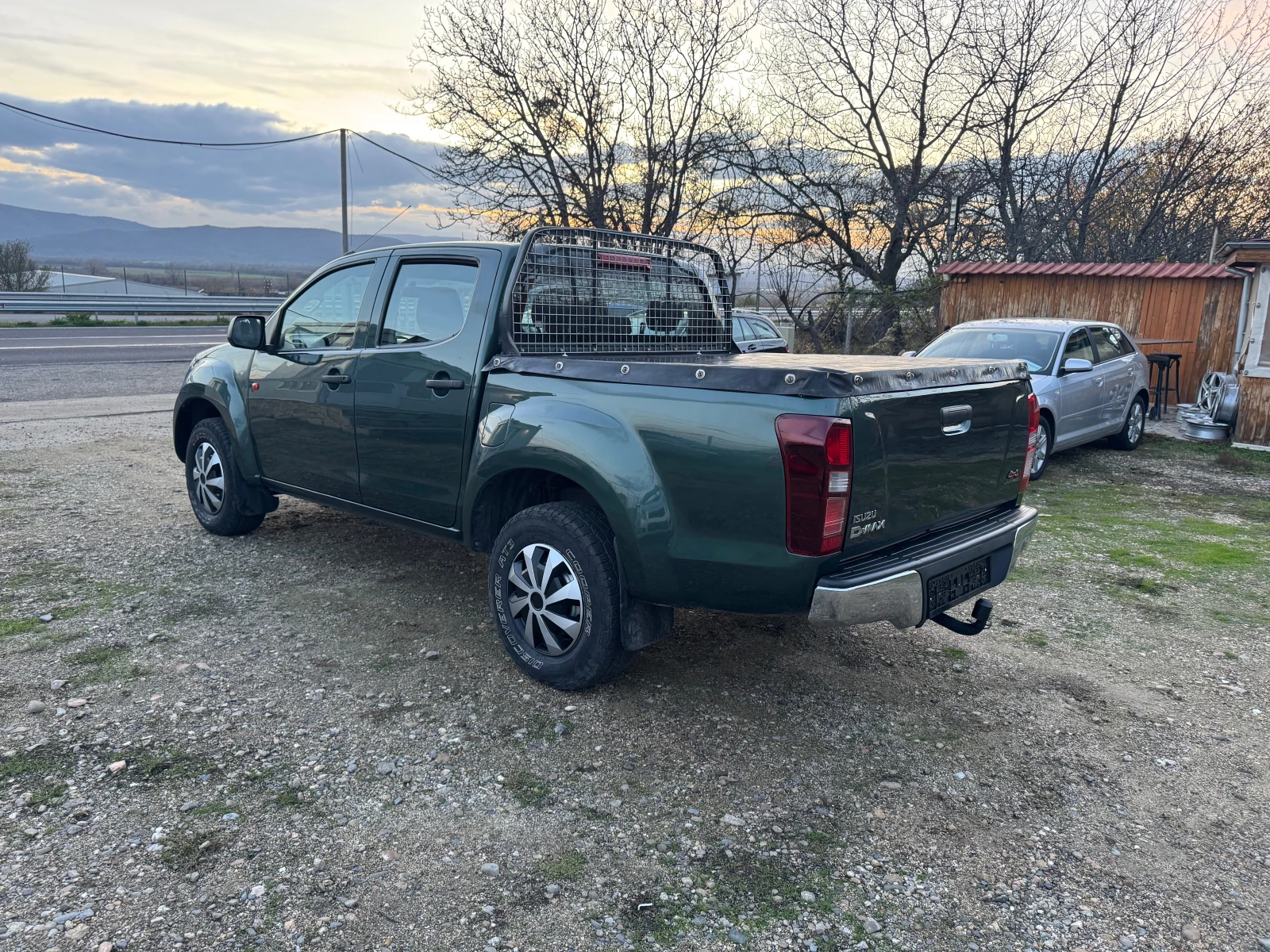 Isuzu D-max EURO-5B 98000km.100% - изображение 10