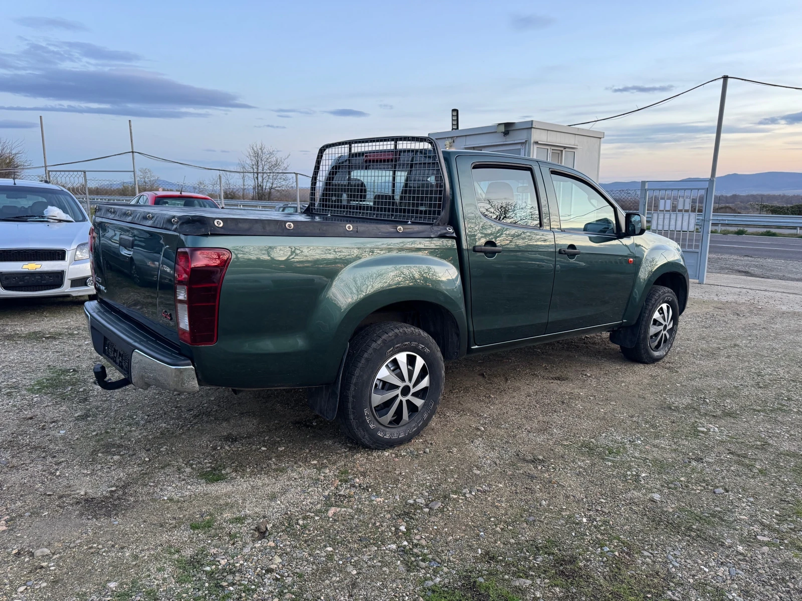 Isuzu D-max EURO-5B 98000km.100% - изображение 5