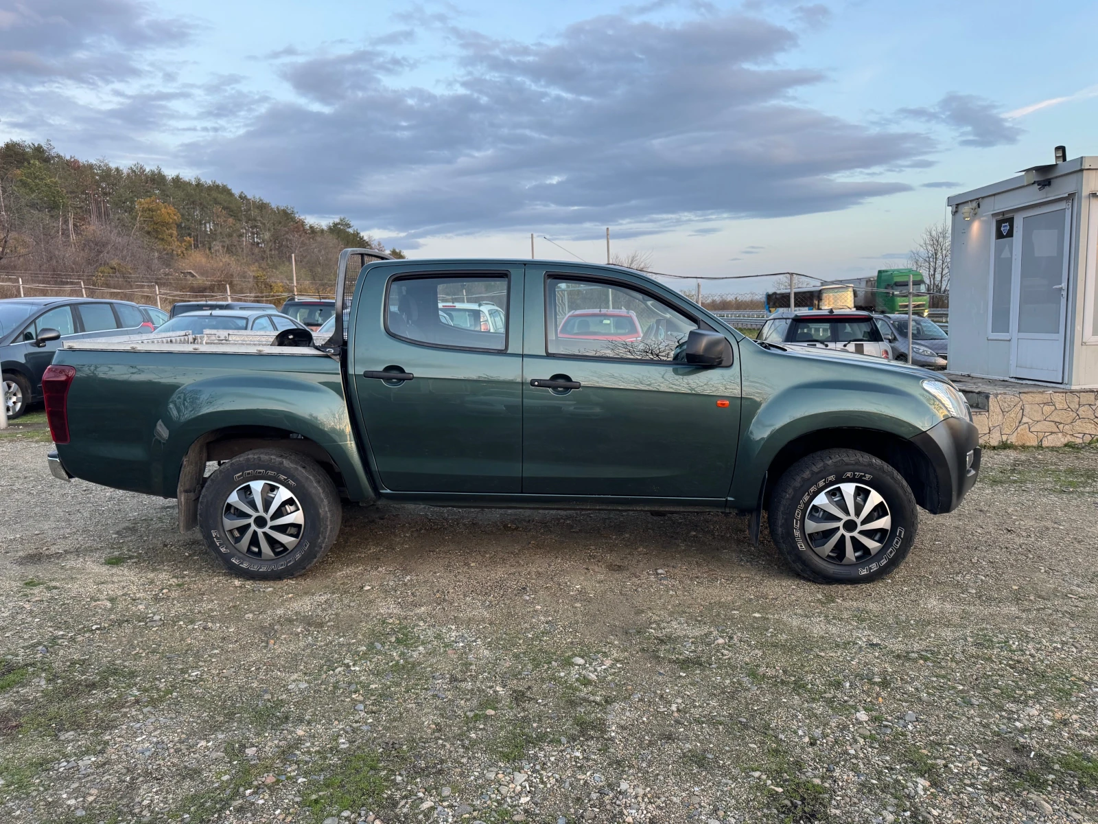 Isuzu D-max EURO-5B 98000km.100% - изображение 4