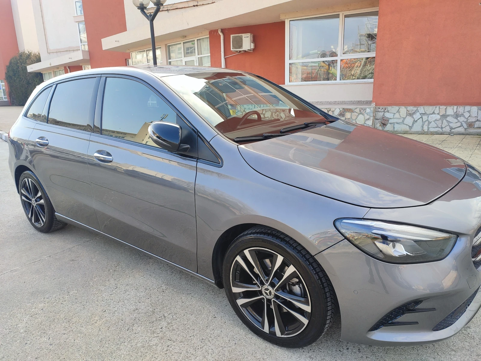 Mercedes-Benz GLA 200 Wide Digital* Full Led* Cameras* Ambient