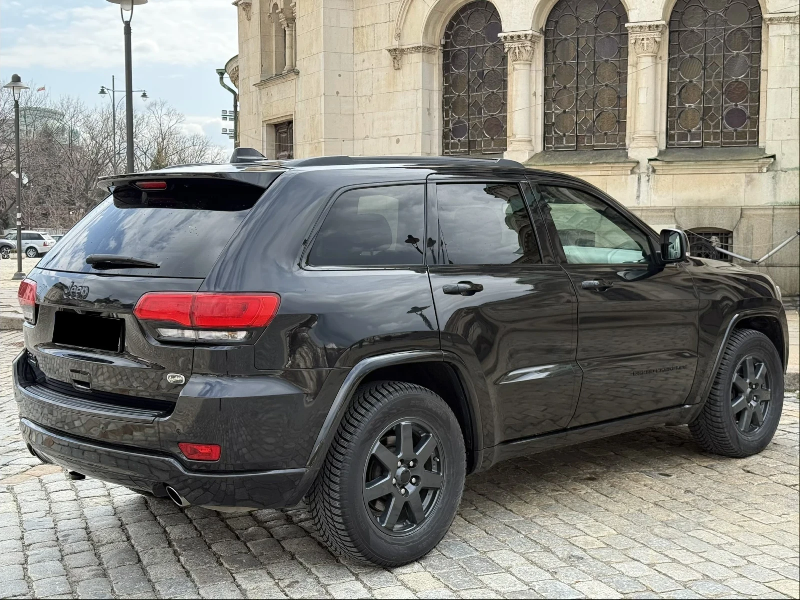 Jeep Grand cherokee Overland* Panorama* Kamera* 4X4, снимка 4 - Автомобили и джипове - 53726958