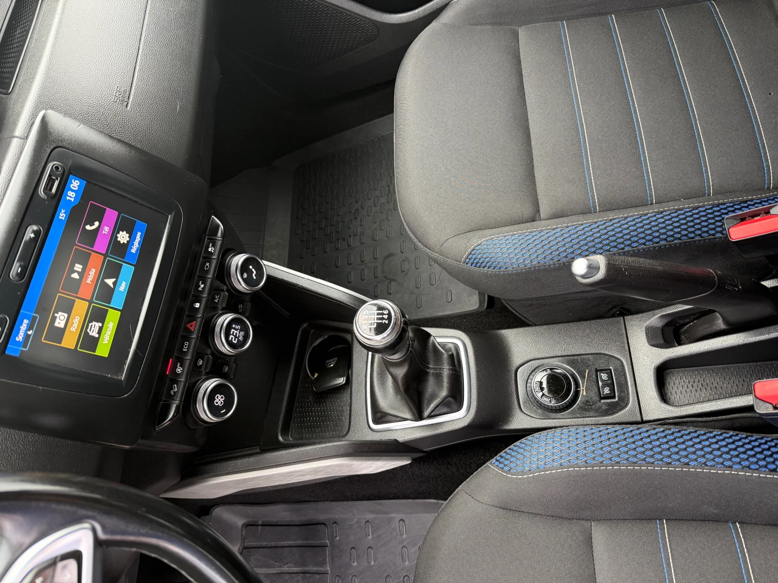 Dacia Duster 1.33 ��������� 4�4 | Mobile.bg � ����������� 13