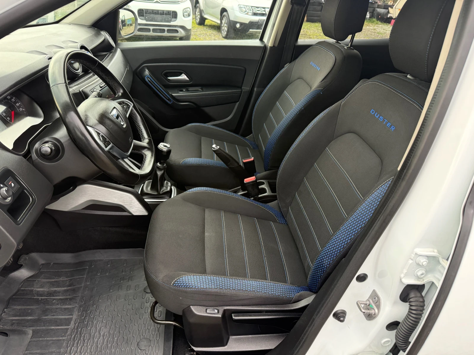 Dacia Duster 1.33 ��������� 4�4 | Mobile.bg � ����������� 11