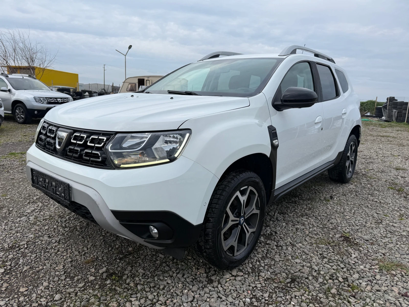 Dacia Duster 1.33 ��������� 4�4 | Mobile.bg � ����������� 7
