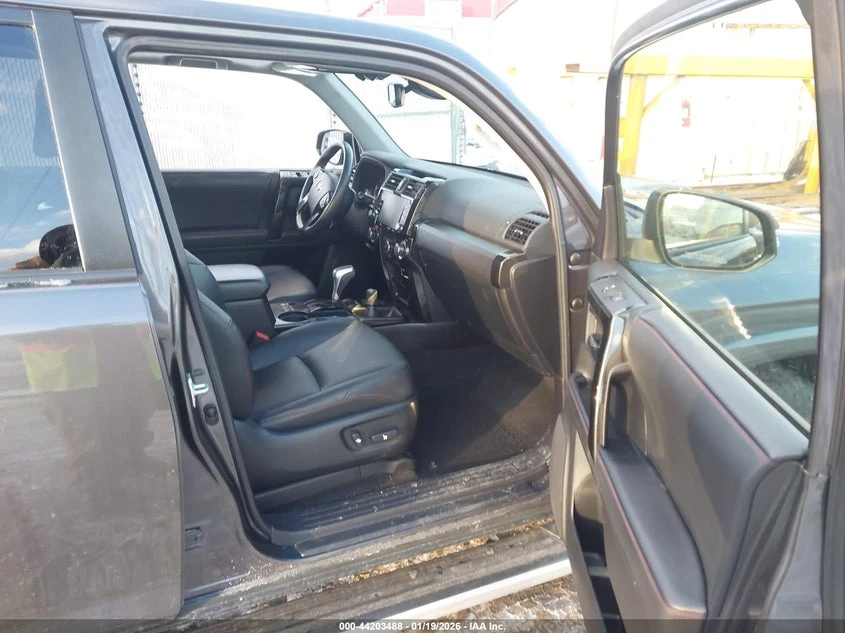 Toyota 4runner Trd Off Road Premium, снимка 5 - Автомобили и джипове - 54248706