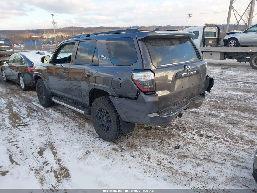 Toyota 4runner Trd Off Road Premium, снимка 3 - Автомобили и джипове - 54248706