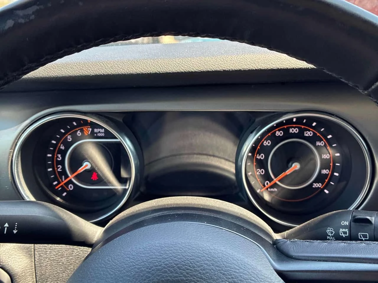 Jeep Wrangler * Sport S * ПОДГРЕВ* KEYLESS* , снимка 8 - Автомобили и джипове - 54295448