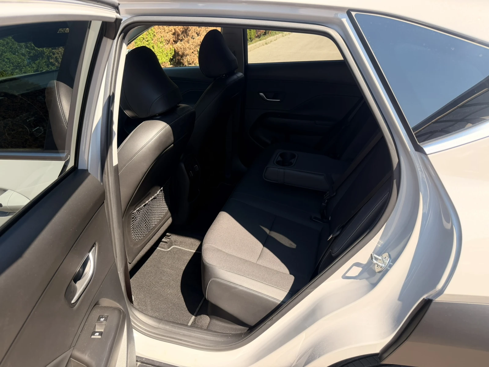 Hyundai Kona Exclusive Hybrid, снимка 10 - Автомобили и джипове - 55102147