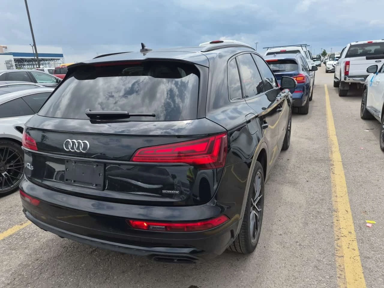 Audi Q5 * PROGRESSIV * CARFAX * ЦЕНА ДО БГ, снимка 3 - Автомобили и джипове - 55262407
