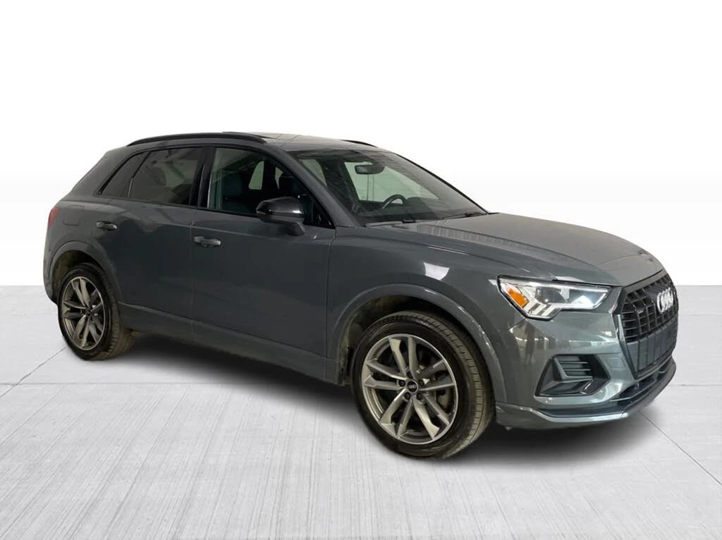 Audi Q3 45TFSI* DISTRONIC* ПАНОРАМА* КАМЕРА* КРАЙНА ЦЕНА, снимка 3 - Автомобили и джипове - 55405909