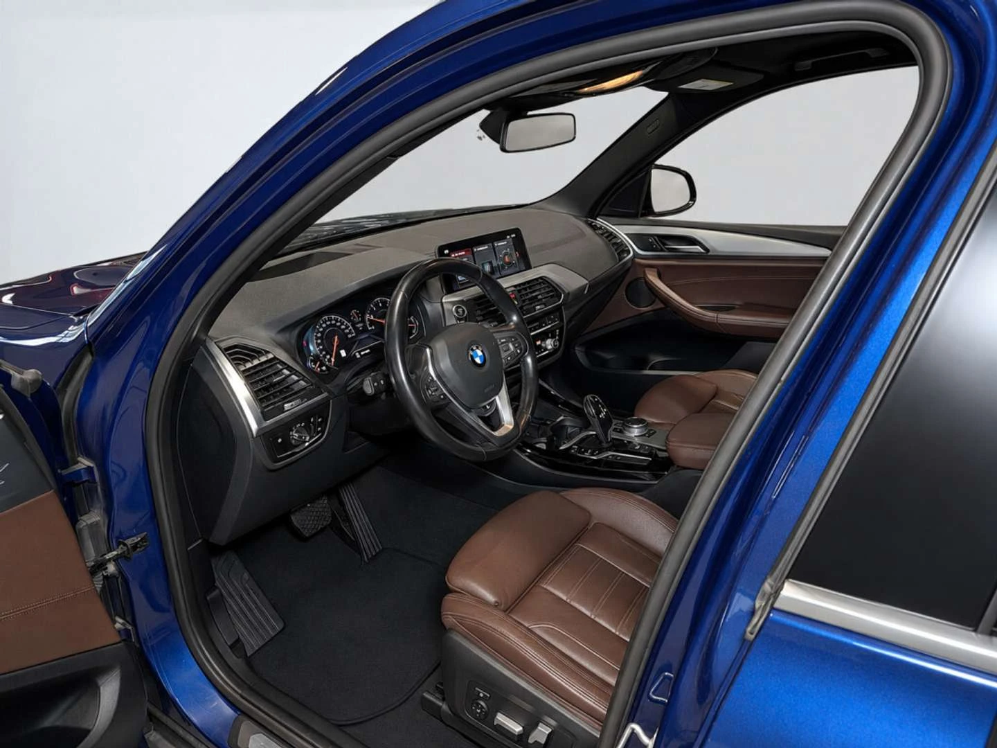BMW X3, снимка 11 - Автомобили и джипове - 56115256