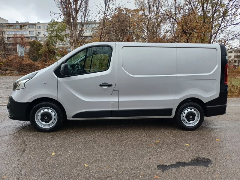 Renault Trafic 1.6 DCI, снимка 8 - Бусове и автобуси - 47965198