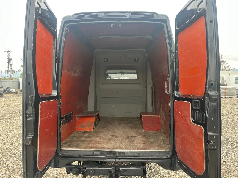 Iveco Daily 50C18!3.0!ДО 3.5т!ДВ.ГУМА!ДВ.КАБИНА!, снимка 9 - Бусове и автобуси - 50312391