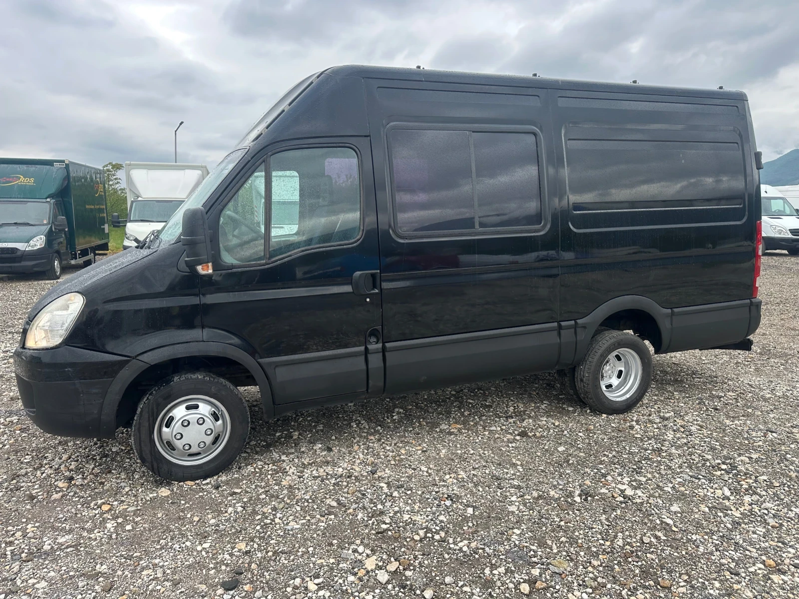Iveco Daily 50C18!3.0!ДО 3.5т!ДВ.ГУМА!ДВ.КАБИНА! - изображение 3