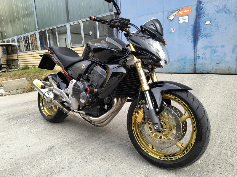 Honda Hornet 600-клип