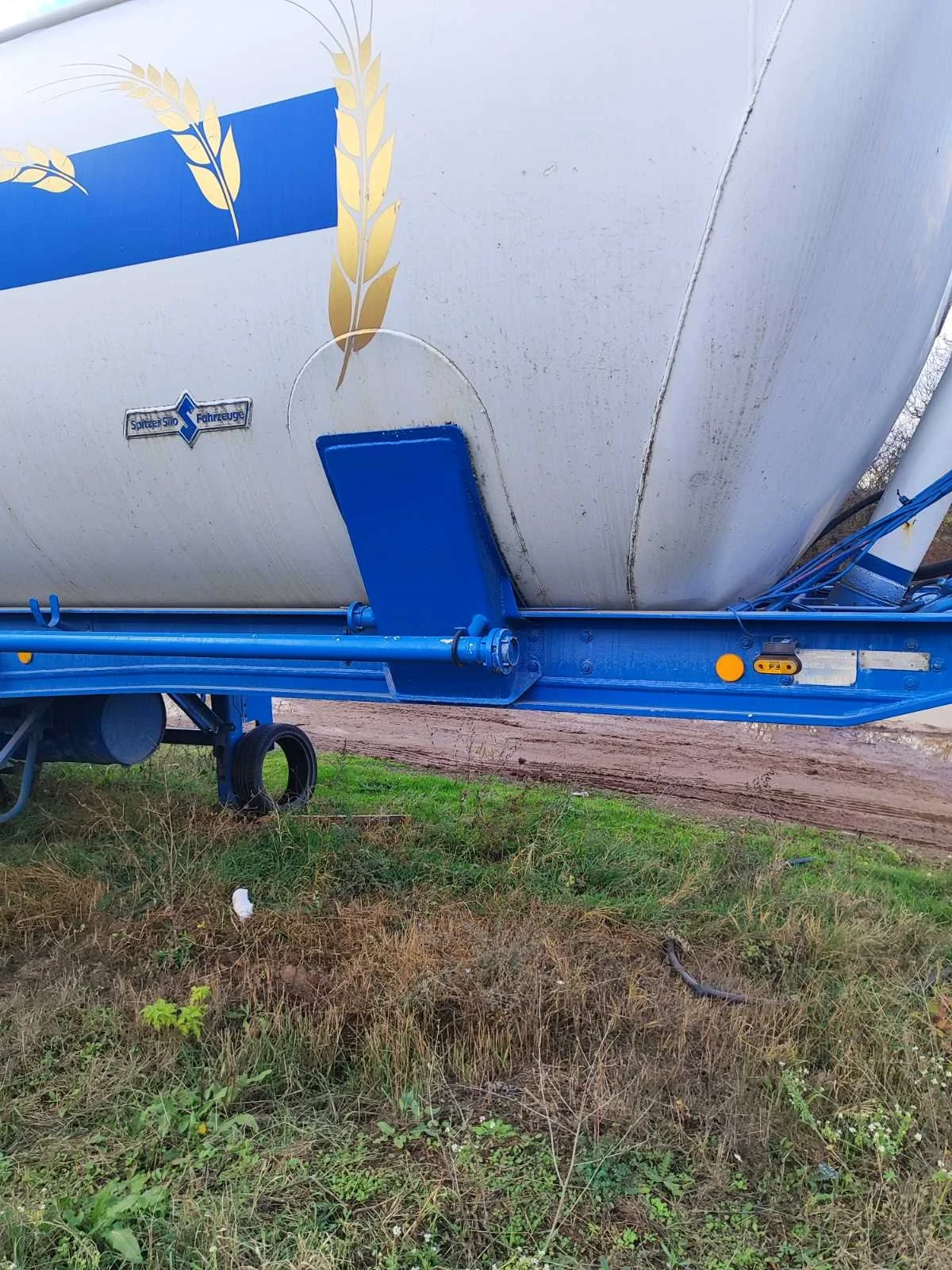  Spitzer | Mobile.bg   8