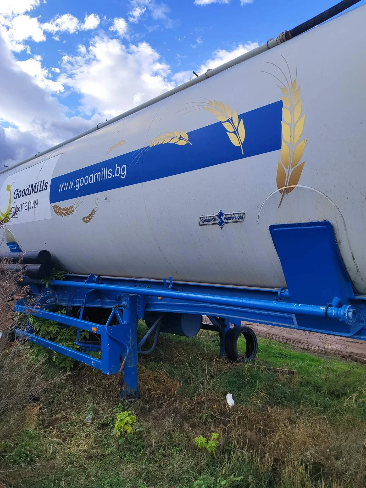  Spitzer | Mobile.bg   9