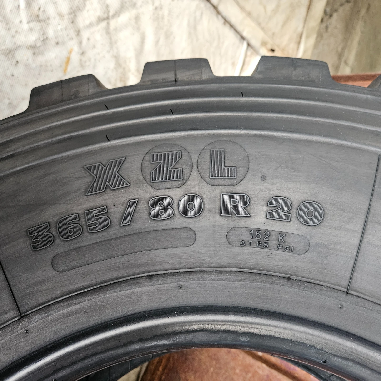 ���� 355/80R20 | Mobile.bg � ����������� 10