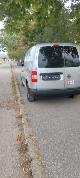 VW Caddy 1.6 TDI   клима, снимка 8