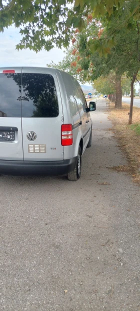 VW Caddy 1.6 TDI   клима, снимка 6