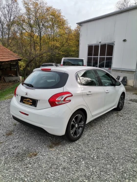 Peugeot 208 1.6 E-HDI  - изображение 4