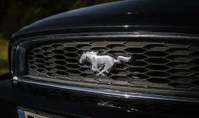 Ford Mustang 4700км, снимка 15