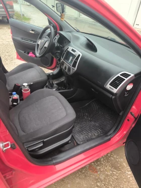Hyundai I20, снимка 5