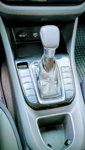 Hyundai Ioniq, снимка 8