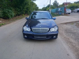 Mercedes-Benz C 240 2.4i 4matik feislift, снимка 2