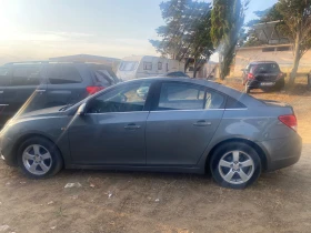 Обява за продажба на Chevrolet Cruze 1, 6 LS ~6 900 лв. - изображение 1