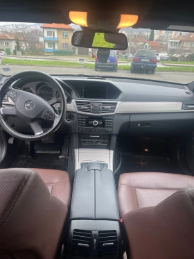 Mercedes-Benz E 350 4MATIC Airmatic BlueEfficiency, снимка 15