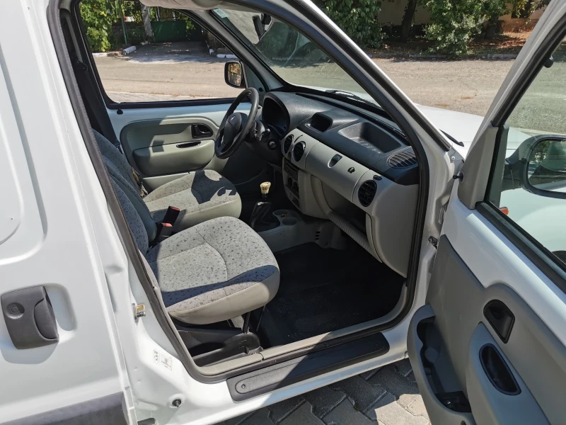 Renault Kangoo 1, 9 dci, снимка 8 - Автомобили и джипове - 47014642